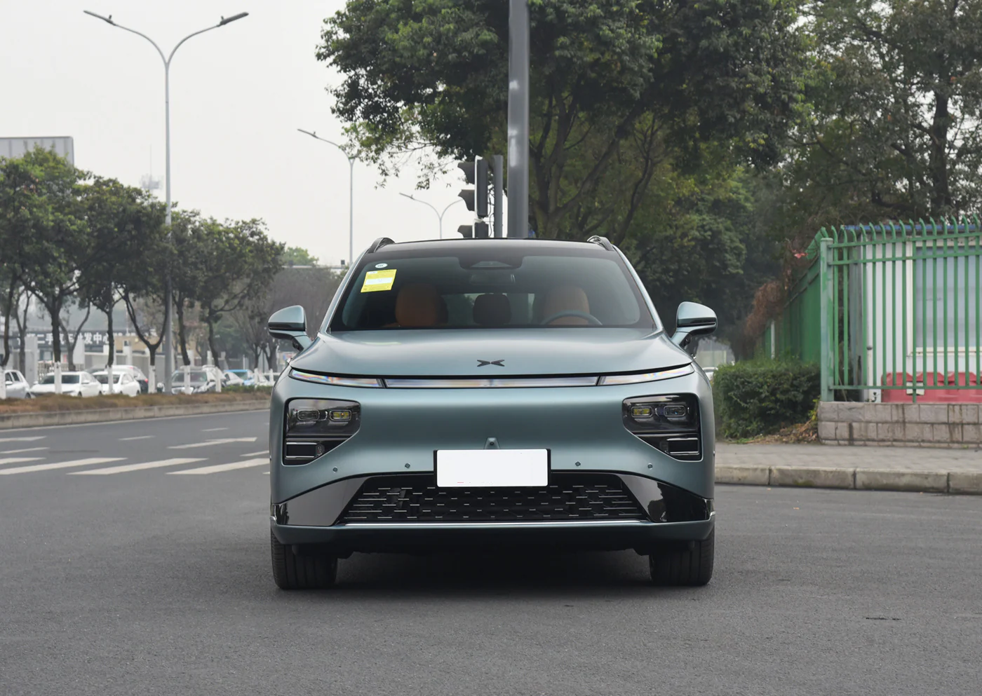 XPeng G9 exterior