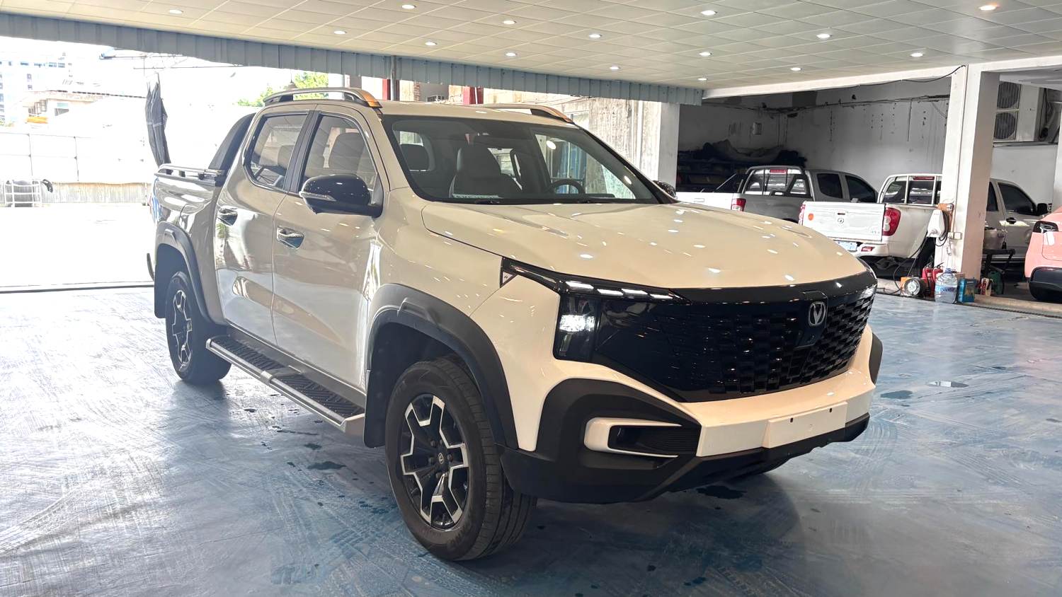 Changan Hunter exterior