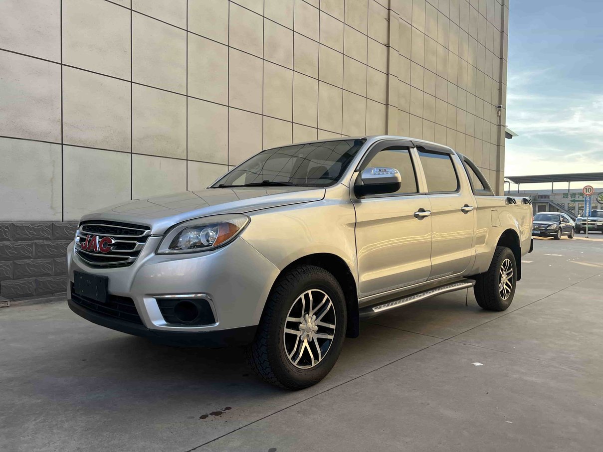 JAC T6 exterior